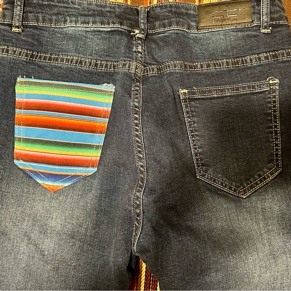 Fallon Taylor Ranch Dressin’ Serape Pocket Bootcut Jeans - Picture 6 of 6